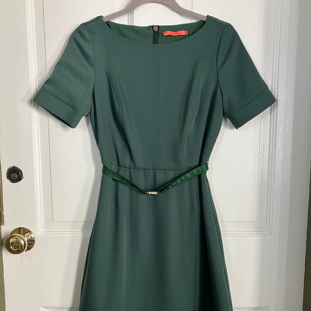 Sinclaire 10 Green A Line Belted, Knee Length Dress -Size 4